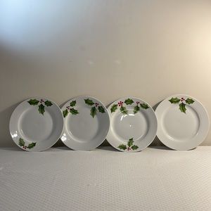 WILLIAMS SONOMA Porcelain Christmas Holly 8” Dessert Plates. Set of 4.